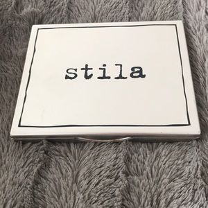 Stila eyeshadow palette